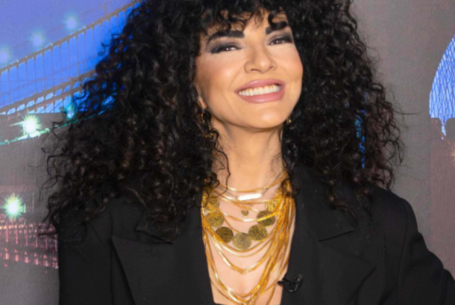 &Mu;&alpha;&rho;ί&alpha; &Sigma;&omicron;&lambda;&omega;&mu;&omicron;ύ: &Delta;&epsilon;&nu; &theta;&alpha; &mu;&pi;&omicron;&rho;&omicron;ύ&sigma;&alpha; &nu;&alpha; &mu;&epsilon;ί&nu;&omega; &mu;&epsilon; έ&nu;&alpha;&nu; ά&nu;&tau;&rho;&alpha; 10 &chi;&rho;ό&nu;&iota;&alpha;