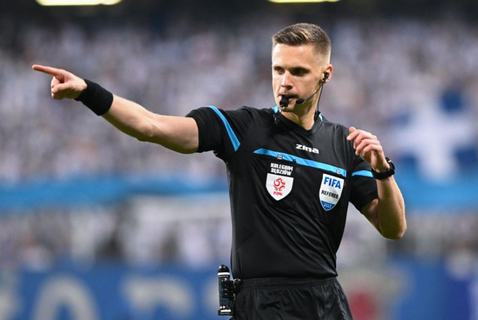 &Xi;έ&nu;&omicron;&iota; &delta;&iota;&alpha;&iota;&tau;&eta;&tau;έ&sigmaf; &sigma;&tau;&alpha; &nu;&tau;έ&rho;&mu;&pi;&iota;