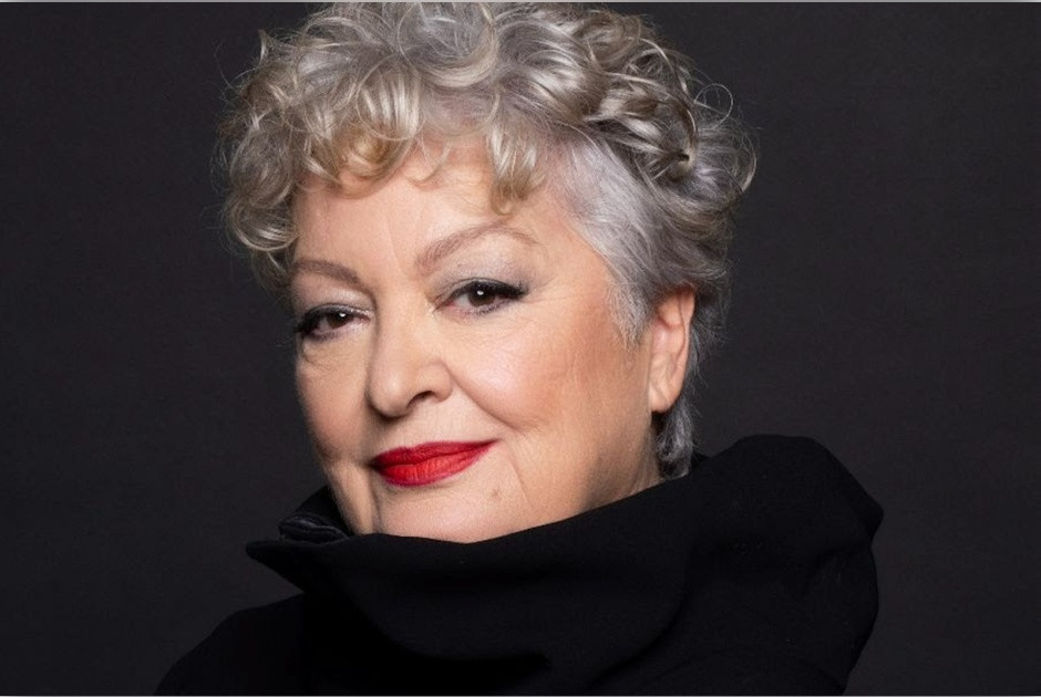 &Tau;ά&nu;&iota;&alpha; &Tau;&sigma;&alpha;&nu;&alpha;&kappa;&lambda;ί&delta;&omicron;&upsilon;: &Epsilon;&kappa;&tau;ά&kappa;&tau;&omega;&sigmaf; &sigma;&tau;&omicron; &nu;&omicron;&sigma;&omicron;&kappa;&omicron;&mu;&epsilon;ί&omicron; &eta; &tau;&rho;&alpha;&gamma;&omicron;&upsilon;&delta;ί&sigma;&tau;&rho;&iota;&alpha;