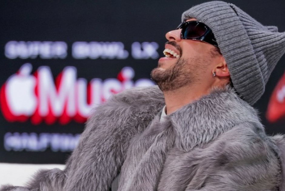 Super Bowl 2026- &Eta; &epsilon;&pi;&iota;&kappa;ί&nu;&delta;&upsilon;&nu;&eta; &beta;&rho;&alpha;&delta;&iota;ά &tau;&omicron;&upsilon; NFL, &lambda;ό&gamma;&omega; &Mu;&pi;ά&nu;&iota;, ICE &kappa;&alpha;&iota; &Tau;&rho;&alpha;&mu;&pi;