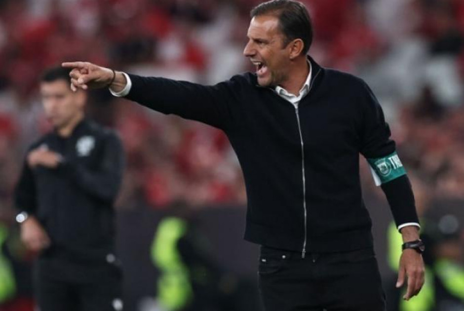 &Alpha;&pi;&omicron;&chi;&omega;&rho;&epsilon;ί &omicron; &Sigma;&upsilon;&lambda;&alpha;ϊ&delta;ό&pi;&omicron;&upsilon;&lambda;&omicron;&sigmaf;- &Alpha;&upsilon;&tau;ό&sigmaf; &epsilon;ί&nu;&alpha;&iota; &epsilon;ί&nu;&alpha;&iota; &tau;&omicron; &phi;&alpha;&beta;&omicron;&rho;ί