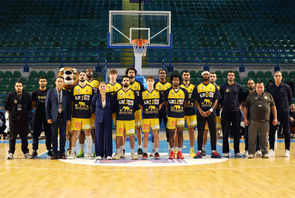 &Kappa;&upsilon;&pi;&epsilon;&lambda;&lambda;&omicron;ύ&chi;&omicron;&sigmaf; &Kappa;ύ&pi;&rho;&omicron;&upsilon; &gamma;&iota;&alpha; 10&eta; &phi;&omicron;&rho;ά &sigma;&tau;&eta;&nu; &iota;&sigma;&tau;&omicron;&rho;ί&alpha; &tau;&eta;&sigmaf; &eta; &Alpha;&Epsilon;&Lambda;