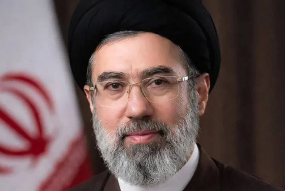 Daily Mail: &Alpha;&pi;ό&rho;&rho;&eta;&tau;&eta; &epsilon;&pi;&iota;&chi;&epsilon;ί&rho;&eta;&sigma;&eta; &gamma;&iota;&alpha; &mu;&epsilon;&tau;&alpha;&phi;&omicron;&rho;ά &Chi;&alpha;&mu;&epsilon;&nu;&epsilon;ΐ &sigma;&tau;&eta; &Rho;&omega;&sigma;ί&alpha; - &Omicron; &Pi;&omicron;ύ&tau;&iota;&nu; &phi;έ&rho;&epsilon;&tau;&alpha;&iota; &nu;&alpha; &pi;&rho;&omicron;&sigma;έ&phi;&epsilon;&rho;&epsilon; &chi;&epsilon;&iota;&rho;&omicron;