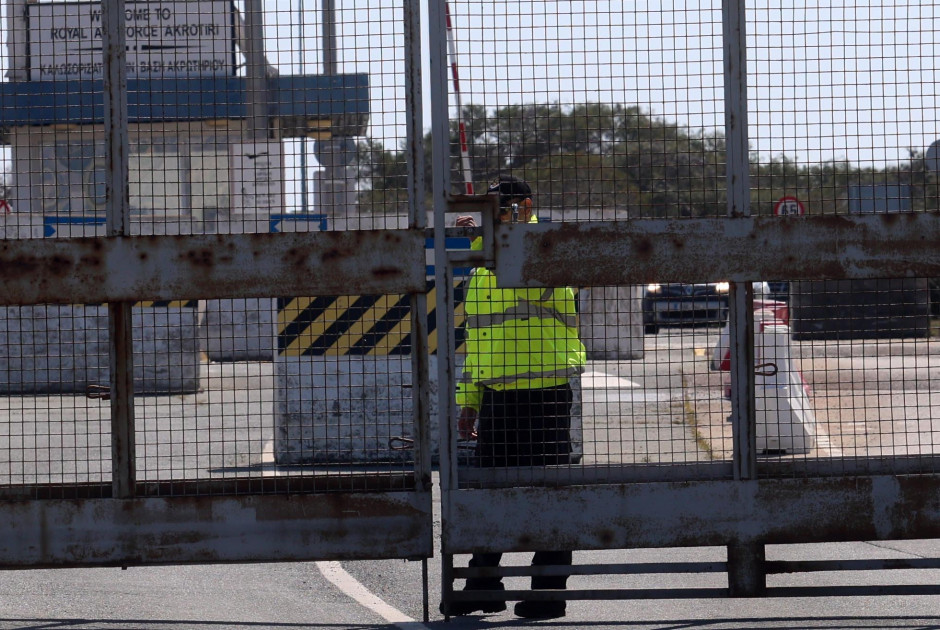 &Alpha;&kappa;&rho;&omega;&tau;ή&rho;&iota;: &Theta;&alpha; &lambda;&epsilon;&iota;&tau;&omicron;&upsilon;&rho;&gamma;ή&sigma;&omicron;&upsilon;&nu; &kappa;&alpha;&nu;&omicron;&nu;&iota;&kappa;ά &tau;&alpha; &sigma;&chi;&omicron;&lambda;&epsilon;ί&alpha; &alpha;&pi;ό &tau;&eta; &Delta;&epsilon;&upsilon;&tau;έ&rho;&alpha;