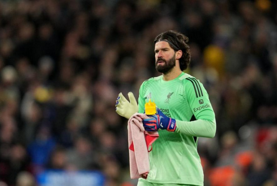 Κάτοικος Λίβερπουλ θα παραμείνει ο Άλισον