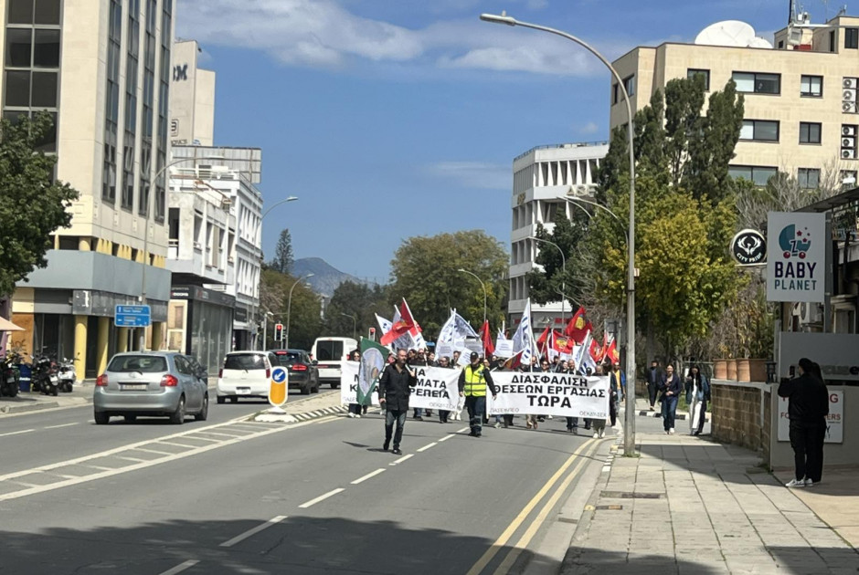 &Upsilon;&pi;ό&mu;&nu;&eta;&mu;&alpha; &sigma;&tau;&omicron; &Pi;&rho;&omicron;&epsilon;&delta;&rho;&iota;&kappa;ό &alpha;&pi;ό &epsilon;&rho;&gamma;&alpha;&zeta;ό&mu;&epsilon;&nu;&omicron;&upsilon;&sigmaf; &Pi;&alpha;&iota;&delta;&epsilon;ί&alpha;&sigmaf; - &Sigma;&tau;&eta; &Beta;&omicron;&upsilon;&lambda;ή &tau;&omicron; &nu;&omicron;&mu;&omicron;&sigma;&chi;έ&delta;&iota;&omicron; &gamma;&iota;&alpha; &tau;&omicron; &kappa;&alpha;&theta;&epsilon;&sigma;&tau;ώ&sigmaf; &tau;&omicron;&upsilon;&sigmaf;