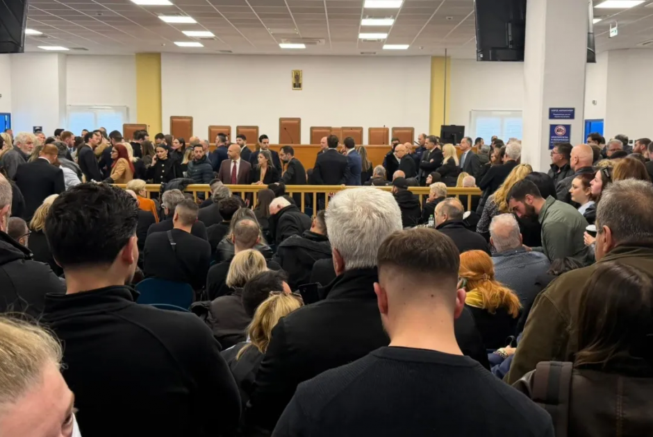 &Delta;ί&kappa;&eta; &gamma;&iota;&alpha; &tau;&alpha; &Tau;έ&mu;&pi;&eta;: &Delta;&iota;&alpha;&kappa;&omicron;&pi;ή &gamma;&iota;&alpha; &tau;&eta;&nu; 1&eta; &Alpha;&pi;&rho;&iota;&lambda;ί&omicron;&upsilon; - Έ&nu;&tau;&omicron;&nu;&epsilon;&sigmaf; &delta;&iota;&alpha;&mu;&alpha;&rho;&tau;&upsilon;&rho;ί&epsilon;&sigmaf; &gamma;&iota;&alpha; &tau;&eta;&nu; &alpha;ί&theta;&omicron;&upsilon;&sigma;&alpha;