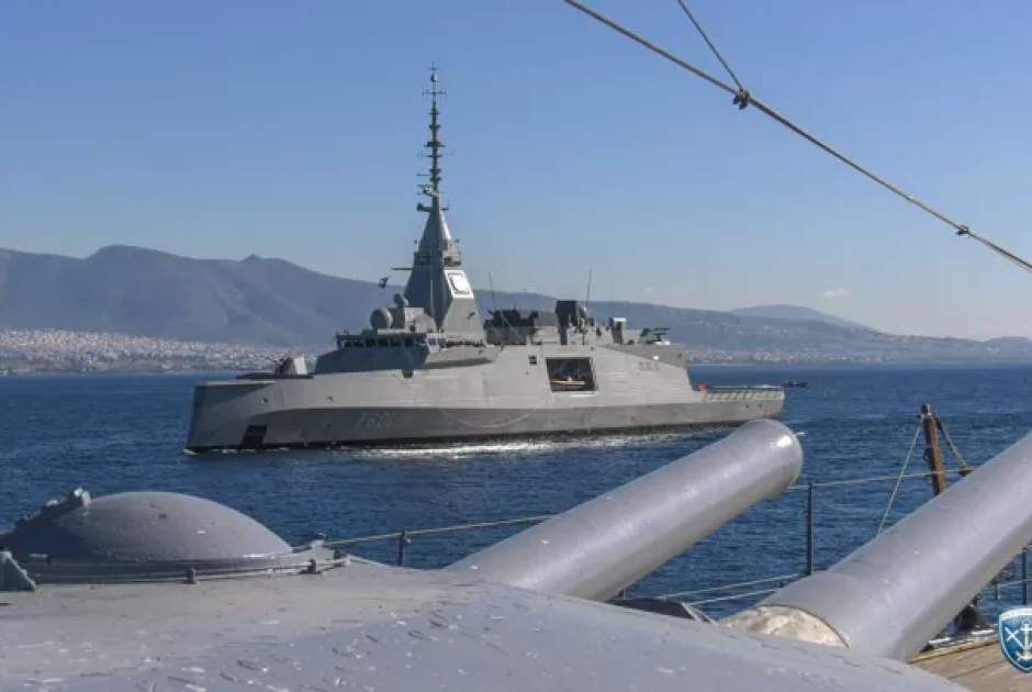 Η Ελλάδα στέλνει στην Κύπρο δύο φρεγάτες