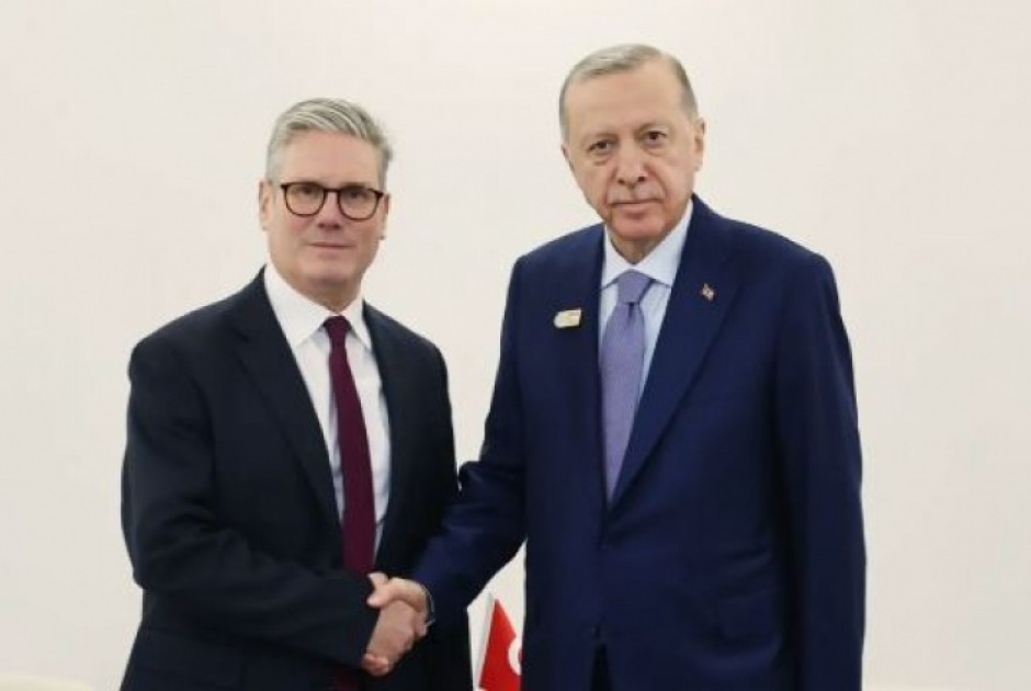 Τηλεφωνική επικοινωνία Ερντογάν-Στάρμερ: Όσα τέθηκαν επί τάπητος