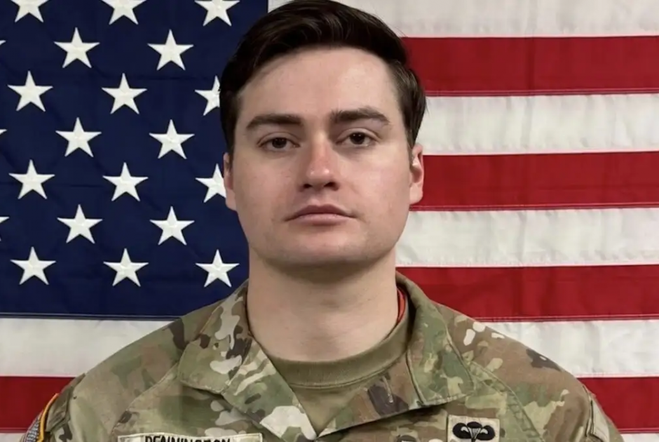 &Eta;&Pi;&Alpha;: &Tau;&alpha;&upsilon;&tau;&omicron;&pi;&omicron;&iota;ή&theta;&eta;&kappa;&epsilon; &omicron; 7&omicron;&sigmaf; &nu;&epsilon;&kappa;&rho;ό&sigmaf; &sigma;&tau;&rho;&alpha;&tau;&iota;ώ&tau;&eta;&sigmaf; &ndash; &Sigma;&kappa;&omicron;&tau;ώ&theta;&eta;&kappa;&epsilon; &alpha;&pi;ό &epsilon;&pi;ί&theta;&epsilon;&sigma;&eta; &tau;&omicron;&upsilon; &Iota;&rho;ά&nu; &sigma;&tau;&eta; &Sigma;&alpha;&omicron;&upsilon;&delta;&iota;&kappa;ή &Alpha;&rho;&alpha;&beta;ί&alpha;