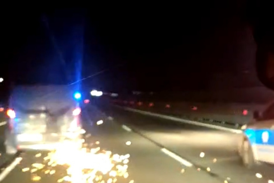 Έ&tau;&sigma;&iota; έ&gamma;&iota;&nu;&epsilon; &eta; &epsilon;&pi;&epsilon;&iota;&sigma;&omicron;&delta;&iota;&alpha;&kappa;ή &kappa;&alpha;&tau;&alpha;&delta;ί&omega;&xi;&eta; &mu;&epsilon; &pi;&upsilon;&rho;&omicron;&beta;&omicron;&lambda;&iota;&sigma;&mu;&omicron;ύ&sigmaf; &sigma;&tau;&alpha; &Lambda;ύ&mu;&pi;&iota;&alpha; &ndash; &Chi;&epsilon;&iota;&rho;&omicron;&pi;έ&delta;&epsilon;&sigmaf; &sigma;&epsilon; &delta;ύ&omicron; &pi;&rho;ό&sigma;&omega;&pi;&alpha;