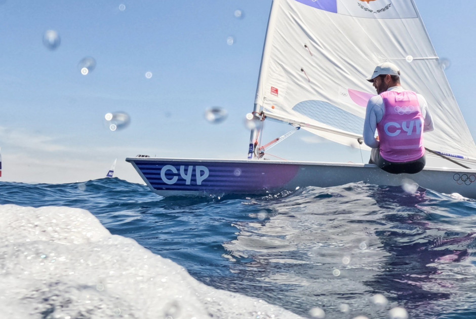 &Alpha;&pi;&rho;ό&omicron;&pi;&tau;&omicron; &mu;&epsilon; &Kappa;&omicron;&nu;&tau;ί&delta;&eta;