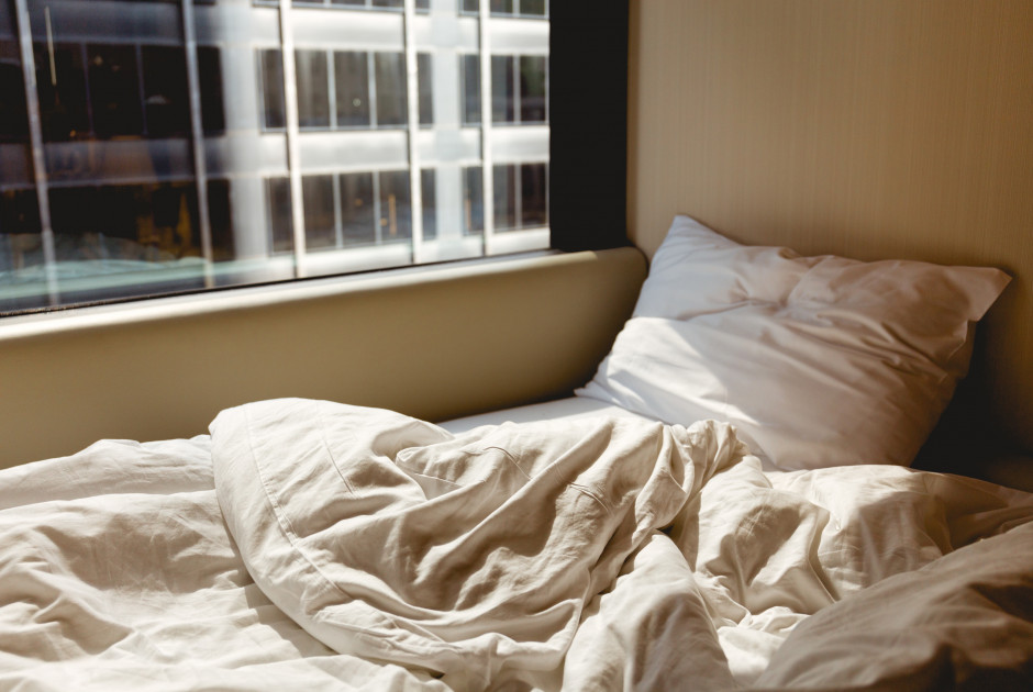 Έ&rho;&epsilon;&upsilon;&nu;&alpha;: &Omicron;ύ&tau;&epsilon; &kappa;&alpha;&nu; 7 ώ&rho;&epsilon;&sigmaf; ύ&pi;&nu;&omicron;&upsilon; &delta;&epsilon;&nu; &sigma;&upsilon;&mu;&pi;&lambda;&eta;&rho;ώ&nu;&omicron;&upsilon;&nu; &omicron;&iota; έ&phi;&eta;&beta;&omicron;&iota; &ndash; &Alpha;&nu;&eta;&sigma;&upsilon;&chi;ί&alpha; &gamma;&iota;&alpha; &tau;&iota;&sigmaf; &epsilon;&pi;&iota;&pi;&tau;ώ&sigma;&epsilon;&iota;&sigmaf; &sigma;&tau;&eta;&nu; &upsilon;&gamma;&epsilon;ί&alpha;