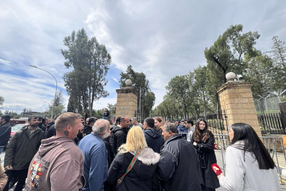 Στα άκρα οι κτηνοτρόφοι: Διαμαρτυρία σήμερα έξω από το Προεδρικό - Πιέζουν για αποζημιώσεις και αλλαγή χειρισμών