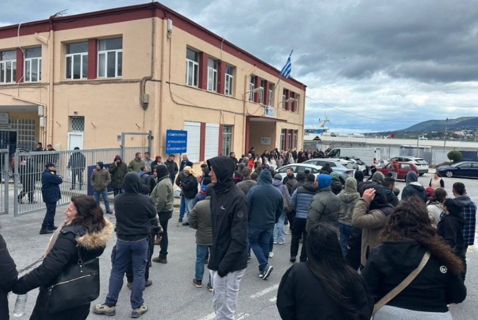 &Alpha;&phi;&theta;ώ&delta;&eta;&sigmaf; &pi;&upsilon;&rho;&epsilon;&tau;ό&sigmaf;: &Alpha;&pi;έ&kappa;&lambda;&epsilon;&iota;&sigma;&alpha;&nu; &tau;&omicron; &lambda;&iota;&mu;ά&nu;&iota; &tau;&eta;&sigmaf; &Lambda;έ&sigma;&beta;&omicron;&upsilon; &omicron;&iota; &kappa;&tau;&eta;&nu;&omicron;&tau;&rho;ό&phi;&omicron;&iota;