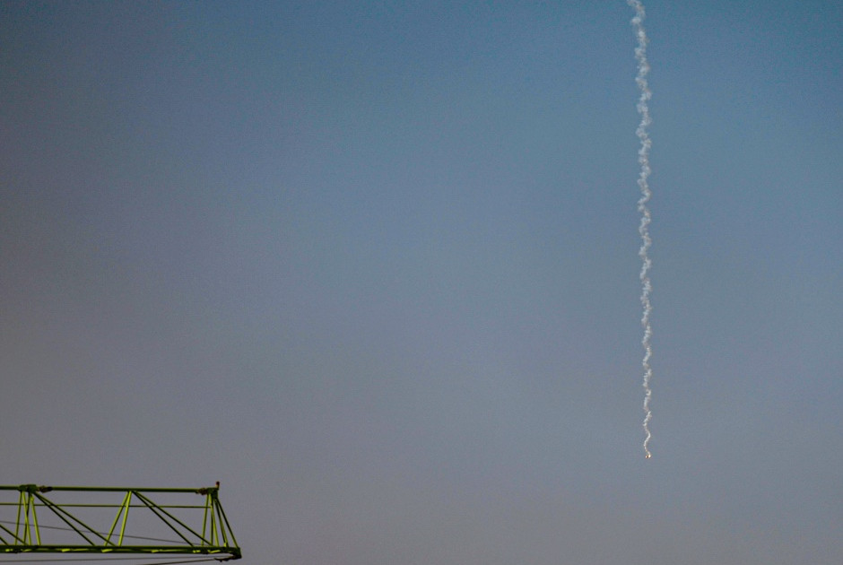 Το λιμάνι Ντουκμ του Ομάν χτυπήθηκε από drones - Εκρήξεις σε Κατάρ, Ντουμπάι, Αμπου Ντάμπι