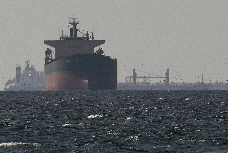 &Sigma;&tau;&epsilon;&nu;ά &Omicron;&rho;&mu;&omicron;ύ&zeta;: &Pi;ό&sigma;&alpha; &pi;&lambda;&omicron;ί&alpha; &kappa;&alpha;&iota; &nu;&alpha;&upsilon;&tau;&iota;&kappa;&omicron;ί &pi;&alpha;&rho;&alpha;&mu;έ&nu;&omicron;&upsilon;&nu; &epsilon;&gamma;&kappa;&lambda;&omega;&beta;&iota;&sigma;&mu;έ&nu;&omicron;&iota;