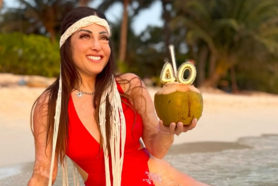 Ιωάννα Παλιοσπύρου: Γιόρτασε τα 40ά γενέθλιά της στις Μαλδίβες
