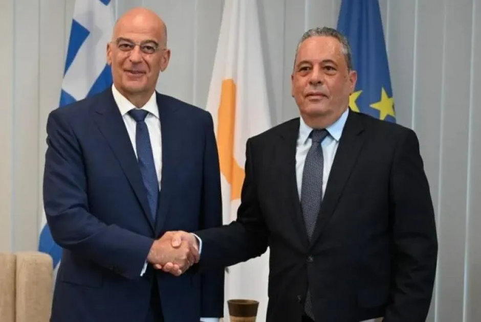 &Sigma;&upsilon;&nu;ά&nu;&tau;&eta;&sigma;&eta; &Pi;ά&lambda;&mu;&alpha;-&Delta;έ&nu;&delta;&iota;&alpha; &gamma;&iota;&alpha; &alpha;&xi;&iota;&omicron;&lambda;ό&gamma;&eta;&sigma;&eta; &tau;&eta;&sigmaf; &kappa;&alpha;&tau;ά&sigma;&tau;&alpha;&sigma;&eta;&sigmaf; &alpha;&sigma;&phi;&alpha;&lambda;&epsilon;ί&alpha;&sigmaf;