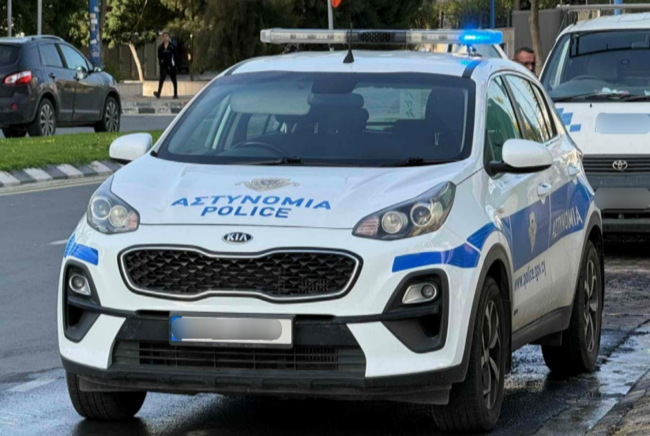50χρονος εντοπίστηκε στο εξωτερικό - Ύποπτος για κλοπή πέραν των 800 χιλιάδων