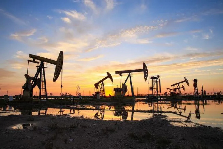 Διεθνής Οργανισμός Ενέργειας: Aπελευθερώνει 400 εκ. βαρέλια πετρελαίου από στρατηγικά αποθέματα για τη μείωση των τιμών