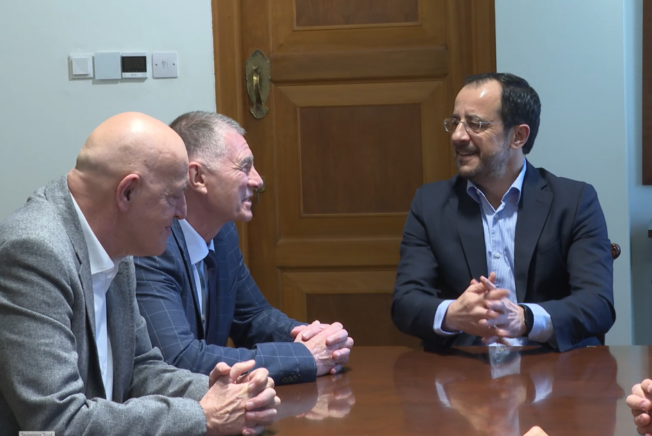 &Sigma;&upsilon;&nu;ά&nu;&tau;&eta;&sigma;&eta; &Pi;&tau;&Delta; &mu;&epsilon; &Kappa;&Omicron;&Epsilon;&Alpha;&Sigma; &kappa;&alpha;&iota; &Pi;&rho;ό&epsilon;&delta;&rho;&omicron; &tau;&eta;&sigmaf; &Epsilon;&upsilon;&rho;&omega;&pi;&alpha;ϊ&kappa;ή&sigmaf; &Omicron;&mu;&omicron;&sigma;&pi;&omicron;&nu;&delta;ί&alpha;&sigmaf; &Sigma;&tau;ί&beta;&omicron;&upsilon;