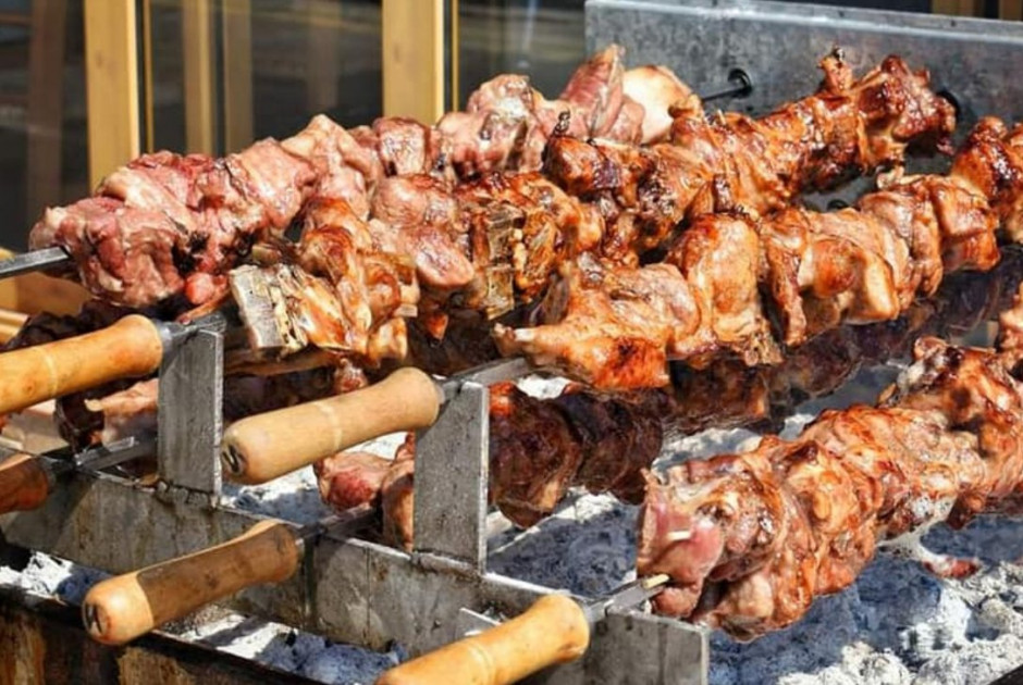 &Theta;&alpha; &pi;&omicron;ύ&mu;&epsilon; &tau;&omicron; &alpha;&rho;&nu;ί...&alpha;&rho;&nu;ά&kappa;&iota;; &Alpha;&gamma;&omega;&nu;ί&alpha; &gamma;&iota;&alpha; &tau;&omicron; &pi;&alpha;&sigma;&chi;&alpha;&lambda;&iota;&nu;ό &tau;&rho;&alpha;&pi;έ&zeta;&iota; &lambda;ό&gamma;&omega; &alpha;&phi;&theta;ώ&delta;&omicron;&upsilon;&sigmaf; &pi;&upsilon;&rho;&epsilon;&tau;&omicron;ύ (&Beta;&Iota;&Nu;&Tau;&Epsilon;&Omicron;)