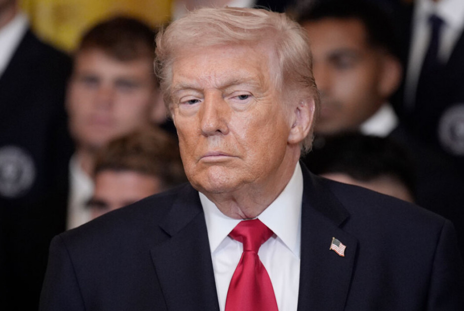 &Tau;&rho;&alpha;&mu;&pi;: &Theta;&alpha; ή&theta;&epsilon;&lambda;&epsilon; &nu;&alpha; &beta;&omicron;&eta;&theta;ή&sigma;&epsilon;&iota; &tau;&omicron;&nu; &iota;&rho;&alpha;&nu;&iota;&kappa;ό &lambda;&alpha;ό &laquo;&alpha;&nu; &mu;&pi;&omicron;&rho;&omicron;ύ&nu; &nu;&alpha; &sigma;&upsilon;&mu;&pi;&epsilon;&rho;&iota;&phi;&epsilon;&rho;&theta;&omicron;ύ&nu;&raquo;