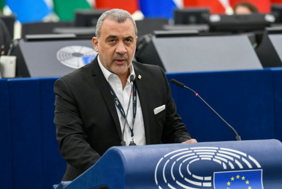 &Delta;ή&lambda;&omega;&sigma;&eta; &Phi;&omicron;&upsilon;&rho;&lambda;ά: &Epsilon;&pi;ί&theta;&epsilon;&sigma;&eta; &mu;&epsilon; drone &sigma;&tau;&omicron; &Alpha;&kappa;&rho;&omega;&tau;ή&rho;&iota; - &Epsilon;&xi;&alpha;&iota;&rho;&epsilon;&tau;&iota;&kappa;ά &sigma;&omicron;&beta;&alpha;&rho;ή &kappa;&alpha;&iota; &theta;έ&tau;&epsilon;&iota; &sigma;&epsilon; &kappa;ί&nu;&delta;&upsilon;&nu;&omicron; &tau;&eta;&nu; &alpha;&sigma;&phi;ά&lambda;&epsilon;&iota;&alpha; &tau;