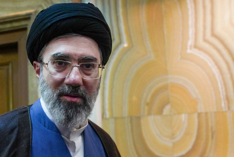 Μυστήριο με τον Μοτζτάμπα Χαμενεΐ - CIA και Μοσάντ ψάχνουν ίχνη του