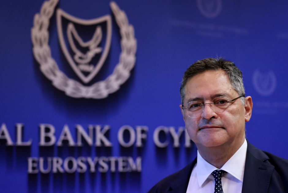 &Pi;&alpha;&tau;&sigma;&alpha;&lambda;ί&delta;&eta;&sigmaf; &sigma;&tau;&omicron; Reuters: &laquo;Ό&chi;&iota; &beta;&iota;&alpha;&sigma;&tau;&iota;&kappa;έ&sigmaf; &alpha;&upsilon;&xi;ή&sigma;&epsilon;&iota;&sigmaf; &epsilon;&pi;&iota;&tau;&omicron;&kappa;ί&omega;&nu; &alpha;&pi;ό &tau;&eta;&nu; &Epsilon;&Kappa;&Tau;&raquo;