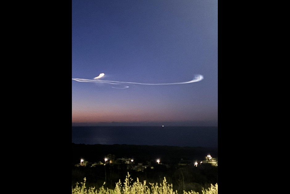 Μυστηριώδης λάμψη στον ουρανό της Κύπρου προκαλεί ανησυχία – Χωρίς επίσημη τοποθέτηση οι αρχές