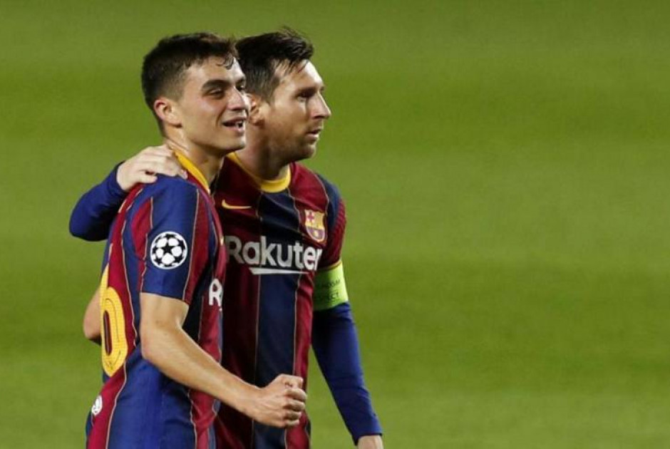 &Kappa;&omicron;ύ&mu;&alpha;&nu; &gamma;&iota;&alpha; &Pi;έ&delta;&rho;&iota;: &laquo;Ή&theta;&epsilon;&lambda;&alpha;&nu; &nu;&alpha; &tau;&omicron;&nu; &delta;ώ&sigma;&omicron;&upsilon;&nu; &delta;&alpha;&nu;&epsilon;&iota;&kappa;ό, &alpha;&lambda;&lambda;ά &epsilon;ί&delta;&alpha; &tau;&eta; &sigma;ύ&nu;&delta;&epsilon;&sigma;ή &tau;&omicron;&upsilon; &mu;&epsilon; &tau;&omicron;&nu; &Mu;έ&sigma;&iota; - &Pi;ά&sigma;&alpha;&rho;&epsilon; &mu;ό&nu;&omicron;