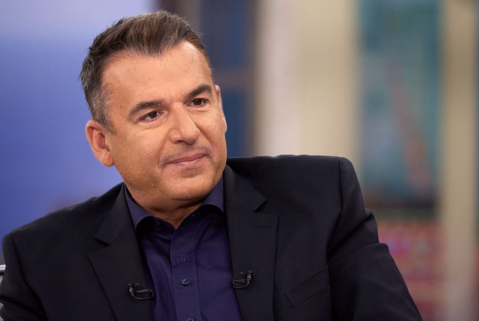 &Lambda;&iota;ά&gamma;&kappa;&alpha;&sigmaf; &gamma;&iota;&alpha; &chi;&omega;&rho;&iota;&sigma;&mu;ό &laquo;&beta;ό&mu;&beta;&alpha;&raquo; &sigma;&tau;&eta;&nu; &epsilon;&lambda;&lambda;&eta;&nu;&iota;&kappa;ή showbiz: &Theta;&alpha; &epsilon;ί&nu;&alpha;&iota; &eta; &epsilon;ί&delta;&eta;&sigma;&eta; &tau;&eta;&sigmaf; &epsilon;&kappa;&alpha;&tau;&omicron;&nu;&tau;&alpha;&epsilon;&tau;ί&alpha;&sigmaf;