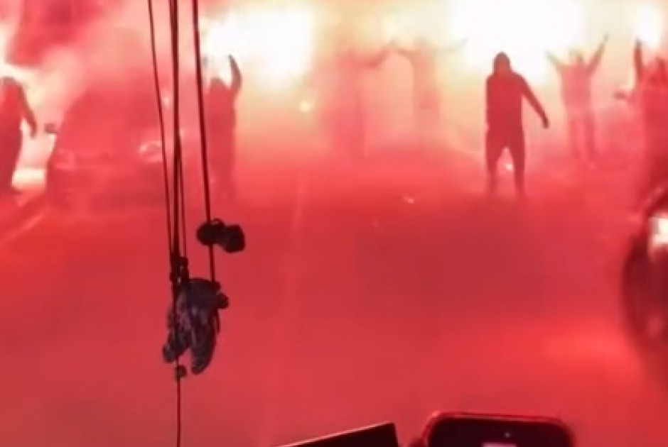 ΕΝΤΥΠΩΣΙΑΚΗ υποδοχή από τους οπαδούς του Απόλλωνα παρά την ισοπαλία με την Ομόνοια (ΒΙΝΤΕΟ)