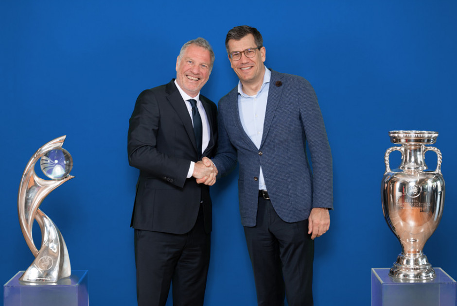 &Eta; Lidl &kappa;&alpha;&iota; &eta; UEFA &epsilon;&gamma;&kappa;&alpha;&iota;&nu;&iota;ά&zeta;&omicron;&upsilon;&nu; έ&nu;&alpha; &mu;&omicron;&nu;&alpha;&delta;&iota;&kappa;ό &sigma;&tau;&rho;&alpha;&tau;&eta;&gamma;&iota;&kappa;ό partnership