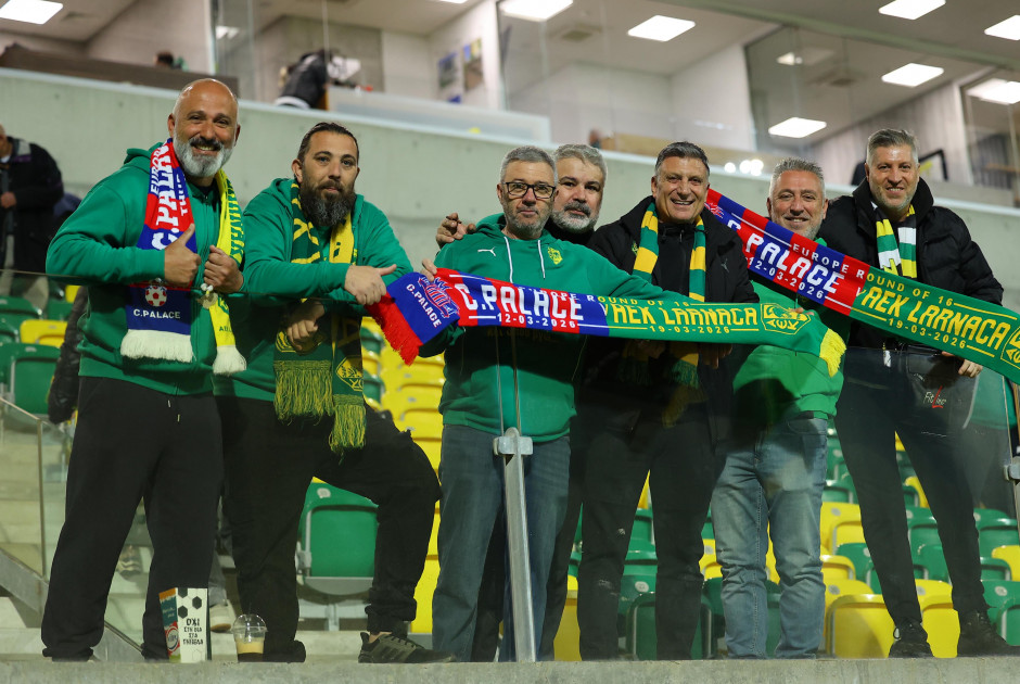 &Phi;&Omega;&Tau;&Omicron;&Rho;&Epsilon;&Pi;&Omicron;&Rho;&Tau;&Alpha;&Zeta; &alpha;&pi;ό &tau;&eta;&nu; &Alpha;&Rho;&Epsilon;&Nu;&Alpha;