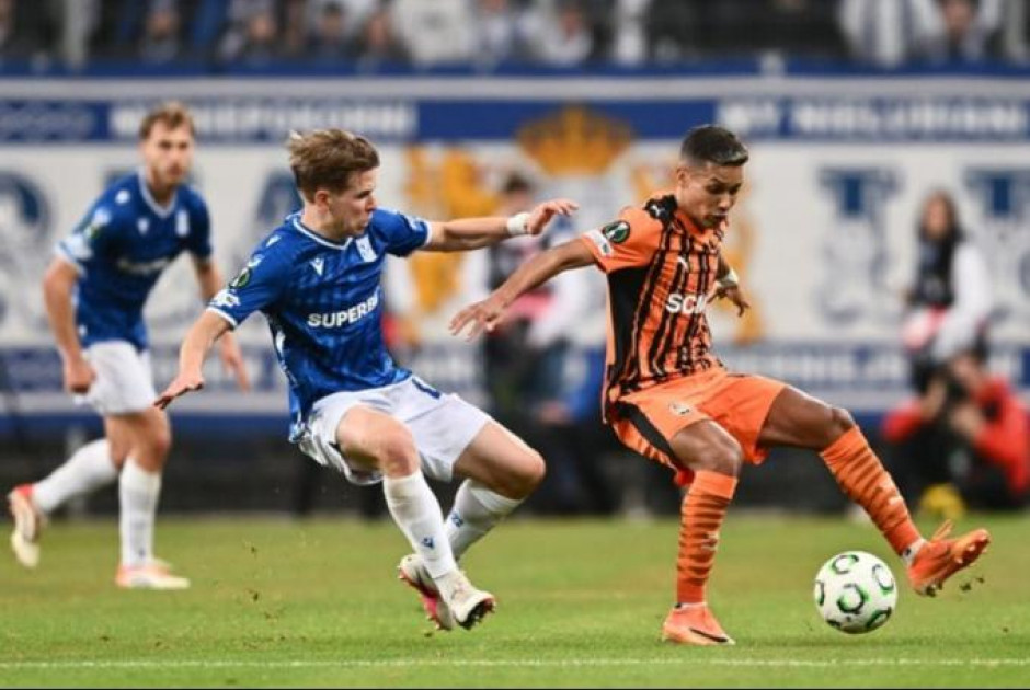 &Kappa;ό&nu;&phi;&epsilon;&rho;&epsilon;&nu;&sigmaf; &Lambda;&iota;&gamma;&kappa;: &laquo;&Kappa;&alpha;&theta;ά&rho;&iota;&sigma;&alpha;&nu;&raquo; &Rho;ά&gamma;&iota;&omicron; &Beta;&alpha;&gamma;&epsilon;&kappa;ά&nu;&omicron; &kappa;&alpha;&iota; &Sigma;&alpha;&chi;&tau;ά&rho;