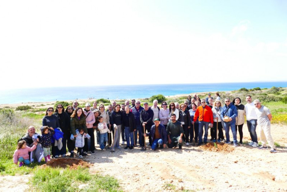 Η Universal Life προχωρά σε δεντροφύτευση στο Κάβο Γκρέκο ενισχύοντας τις δράσεις αναδάσωσης της Κύπρου