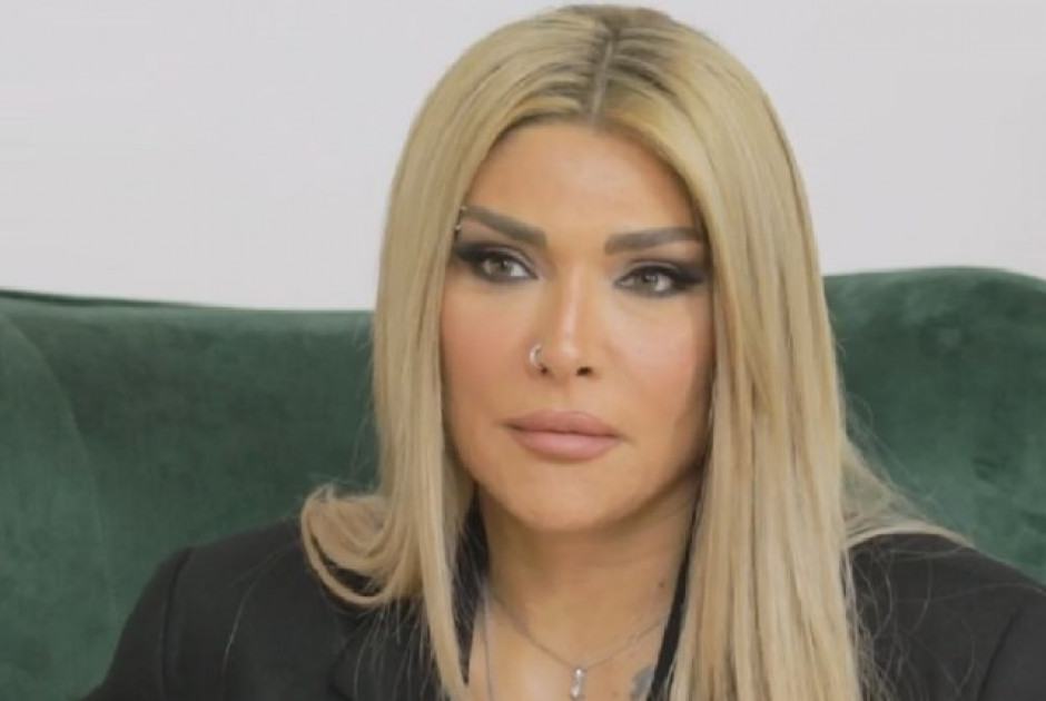 &Alpha;&gamma;&gamma;&epsilon;&lambda;&iota;&kappa;ή &Eta;&lambda;&iota;ά&delta;&eta;: &Omicron; &Mu;&pi;ά&mu;&pi;&eta;&sigmaf; &Lambda;&alpha;&zeta;&alpha;&rho;ί&delta;&eta;&sigmaf; &mu;&epsilon; &kappa;&alpha;&kappa;&omicron;&pi;&omicron;&iota;&omicron;ύ&sigma;&epsilon; ά&sigma;&chi;&eta;&mu;&alpha;