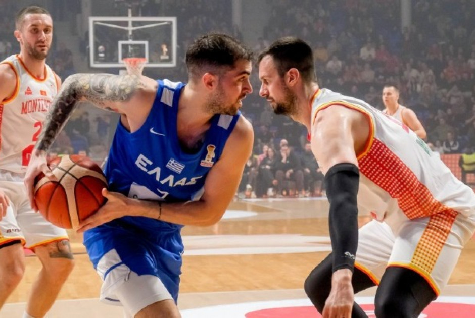 Απάντηση και κορυφή με σούπερ Τολιόπουλο