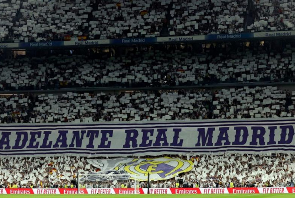 &Rho;&epsilon;ά&lambda; &Mu;&alpha;&delta;&rho;ί&tau;&eta;&sigmaf;: &Mu;&eta;&delta;&epsilon;&nu;&iota;&kappa;ή &alpha;&nu;&omicron;&chi;ή &mu;&epsilon;&tau;ά &tau;&omicron;&nu; &nu;&alpha;&zeta;&iota;&sigma;&tau;&iota;&kappa;ό &chi;&alpha;&iota;&rho;&epsilon;&tau;&iota;&sigma;&mu;ό - &Alpha;&pi;&alpha;&gamma;&omicron;&rho;&epsilon;ύ&epsilon;&tau;&alpha;&iota; &kappa;ά&theta;&epsilon; &sigma;ύ&nu;&theta;&eta;&mu;&alpha; &gamma;&iota;&alpha; &Gamma;&kappa;&omicron;&upsilon;&alpha;&rho;&delta;&iota;