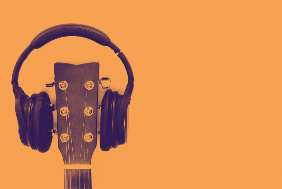 &laquo;Ὑ&mu;&nu;&omega;&delta;&omicron;ὶ &tau;&omicron;ῦ Ἀ&omicron;&rho;ά&tau;&omicron;&upsilon;&raquo; &sigma;&tau;&omicron; Spotify