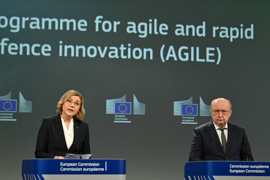 &Eta; &Epsilon;&Epsilon; &epsilon;&pi;&iota;&tau;&alpha;&chi;ύ&nu;&epsilon;&iota; &tau;&eta;&nu; &alpha;&mu;&upsilon;&nu;&tau;&iota;&kappa;ή &kappa;&alpha;&iota;&nu;&omicron;&tau;&omicron;&mu;ί&alpha; &mu;&epsilon; &tau;&omicron; &nu;έ&omicron; &pi;&rho;ό&gamma;&rho;&alpha;&mu;&mu;&alpha; AGILE