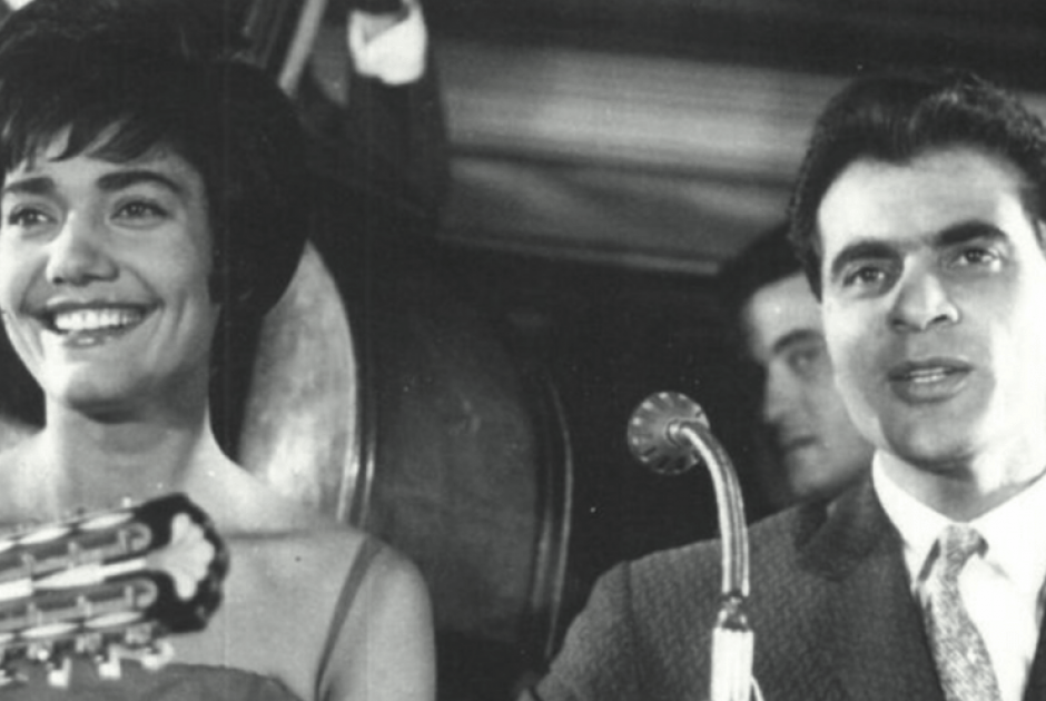 &Mu;&alpha;&rho;&iota;&nu;έ&lambda;&lambda;&alpha;: &Tau;&omicron; &tau;&rho;&alpha;&gamma;&omicron;ύ&delta;&iota; &pi;&omicron;&upsilon; &alpha;&pi;έ&rho;&rho;&iota;&psi;&epsilon; &eta; &Beta;&omicron;&upsilon;&gamma;&iota;&omicron;&upsilon;&kappa;&lambda;ά&kappa;&eta; &kappa;&alpha;&iota; &epsilon;&kappa;&tau;ό&xi;&epsilon;&upsilon;&sigma;&epsilon; &tau;&eta;&nu; &kappa;&alpha;&rho;&iota;έ&rho;&alpha; &tau;&eta;&sigmaf;