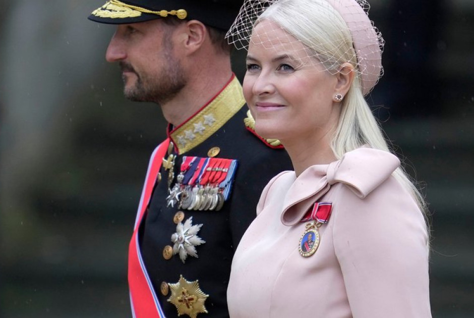 «Ήμασταν φίλοι με τον Έπσταϊν, χειραγωγήθηκα και εξαπατήθηκα», λέει η πριγκίπισσα Μέτε Μάριτ