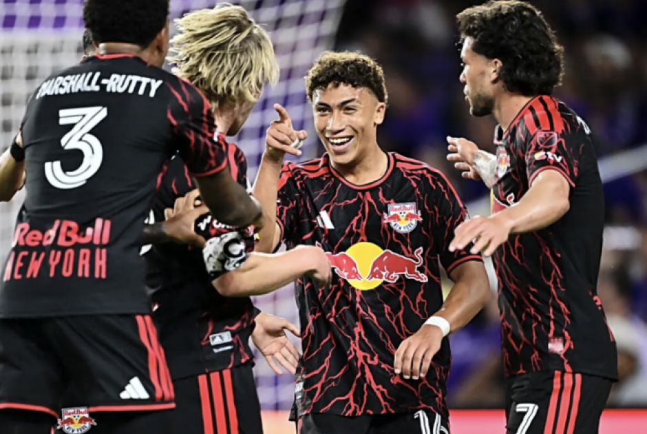 Τρεις έφηβοι της Red Bull «ζωγράφισαν» στο MLS με ένα γκολ που εντυπωσιάζει (ΒΙΝΤΕΟ)