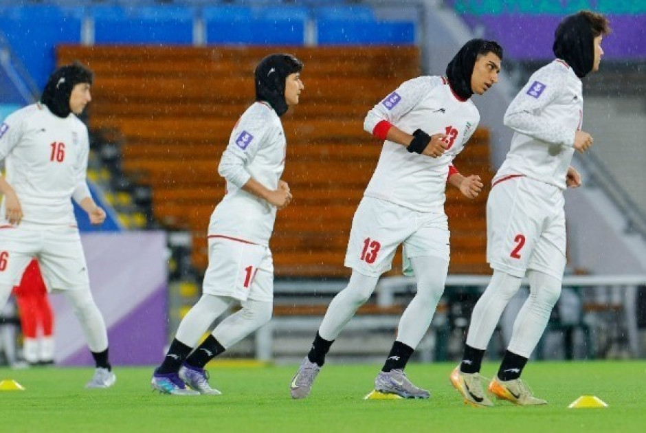 &Mu;ί&alpha; &Iota;&rho;&alpha;&nu;ή &pi;&omicron;&delta;&omicron;&sigma;&phi;&alpha;&iota;&rho;ί&sigma;&tau;&rho;&iota;&alpha;, ά&lambda;&lambda;&alpha;&xi;&epsilon; &gamma;&nu;ώ&mu;&eta; &kappa;&alpha;&iota; &alpha;&rho;&nu;ή&theta;&eta;&kappa;&epsilon; &tau;&omicron; ά&sigma;&upsilon;&lambda;&omicron; &pi;&omicron;&upsilon; &epsilon;ί&chi;&epsilon; &lambda;ά&beta;&epsilon;&iota;!