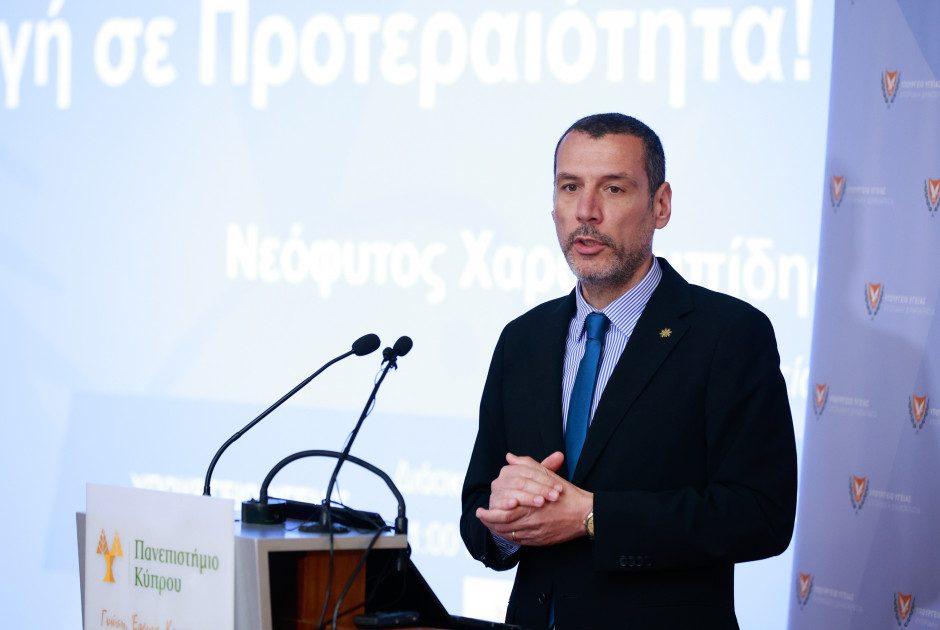 Χαραλαμπίδης: Σε πέντε πυλώνες οι πολιτικές του Υπουργείου Υγείας