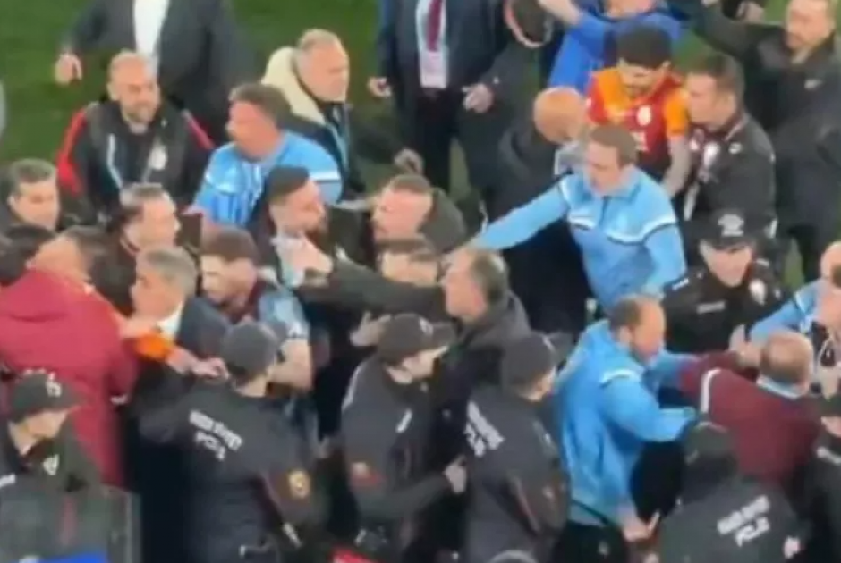 &Xi;ύ&lambda;&omicron; &mu;&epsilon;&tau;&alpha;&xi;ύ &pi;&alpha;&iota;&kappa;&tau;ώ&nu; &sigma;&tau;&eta;&nu; &Tau;&omicron;&upsilon;&rho;&kappa;ί&alpha; (&beta;ί&nu;&tau;&epsilon;&omicron;)